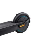Motus Scooty 10 Gen5 – hulajnoga elektryczna do jazdy miejskiej